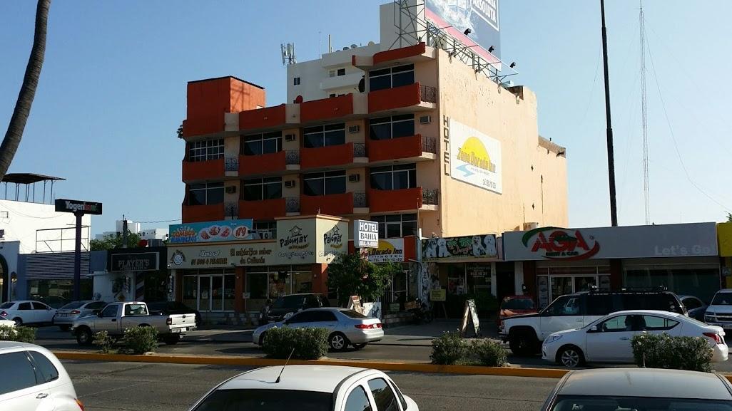 Capital O Zona Dorada Inn, Mazatlan Bagian luar foto